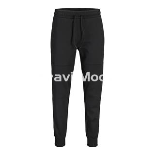 PANTALÓN DE CHANDAL NEGRO - Imagen 1