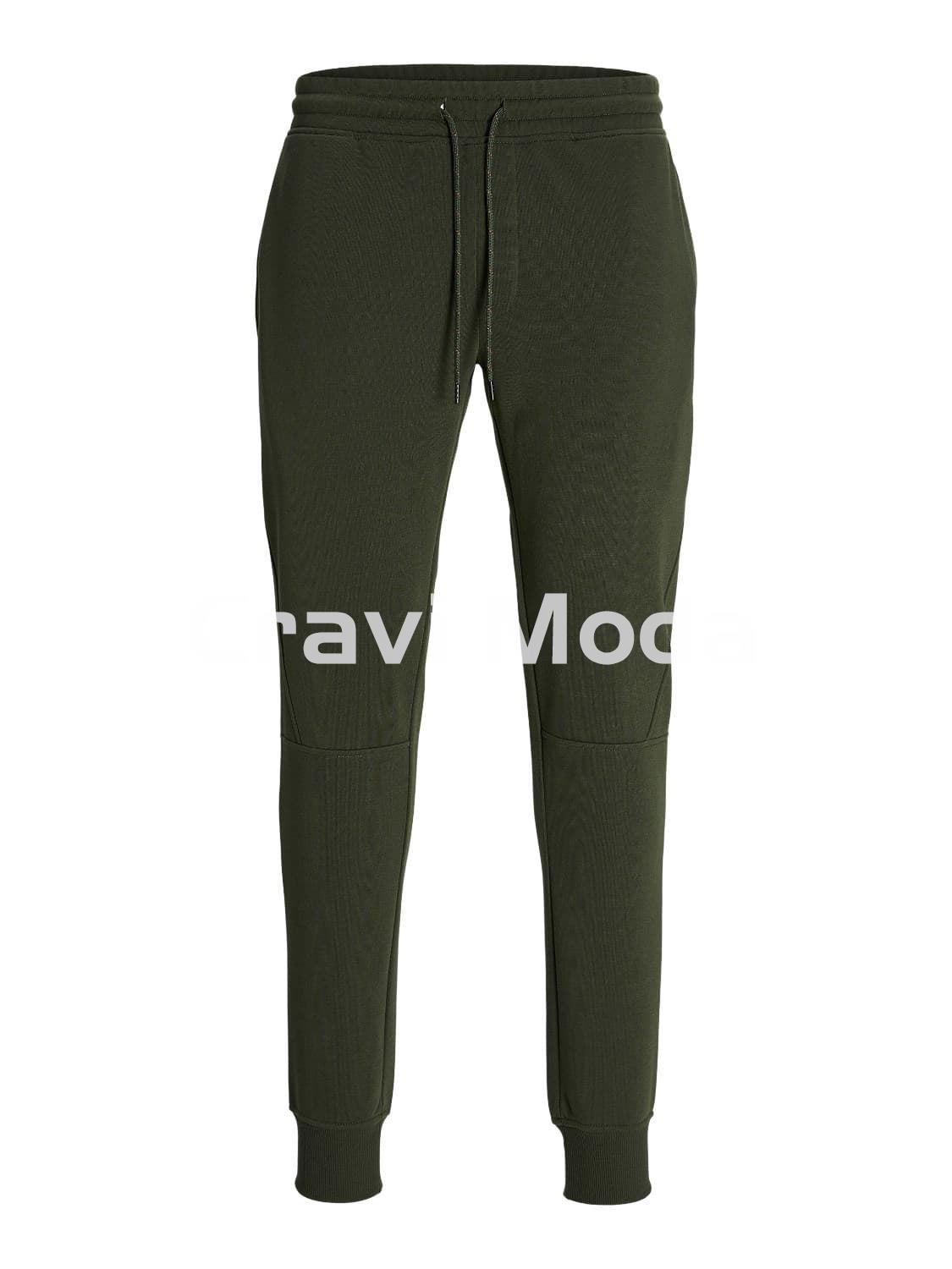 PANTALÓN DE CHANDAL VERDE - Imagen 1